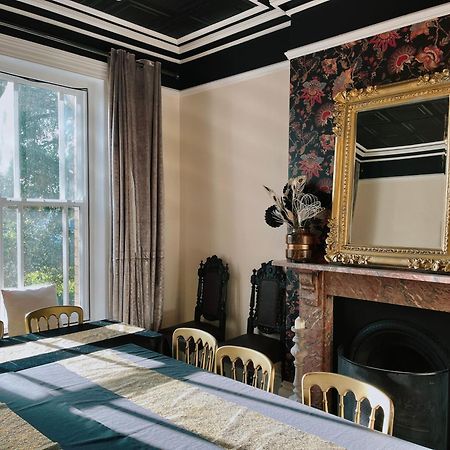 Exquisite 10 Bed Villa Hot Tub And Games Room บาร์นสเตเปิล ภายนอก รูปภาพ